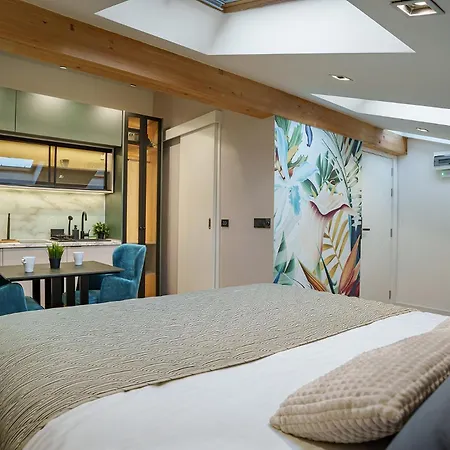 Idea Lux *